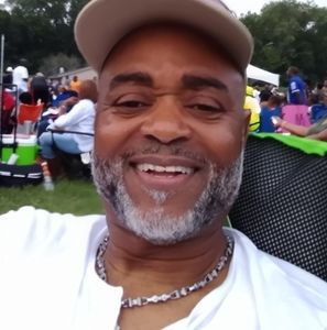 Meet your Posher, Kenneth